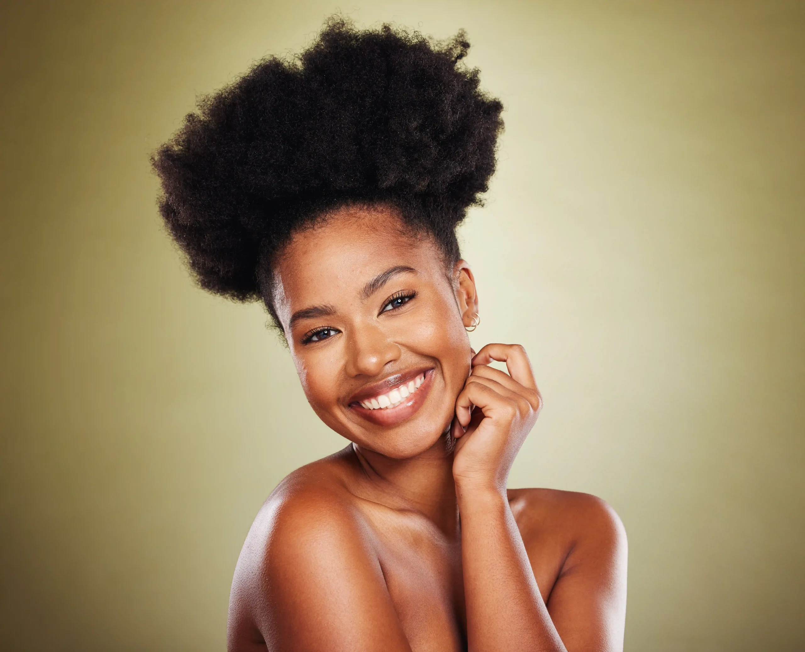 The 5 Best Red Lipsticks For This Holiday Season